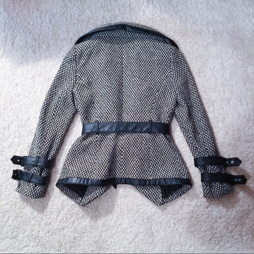 Bebe coat - Picture 2 of 2